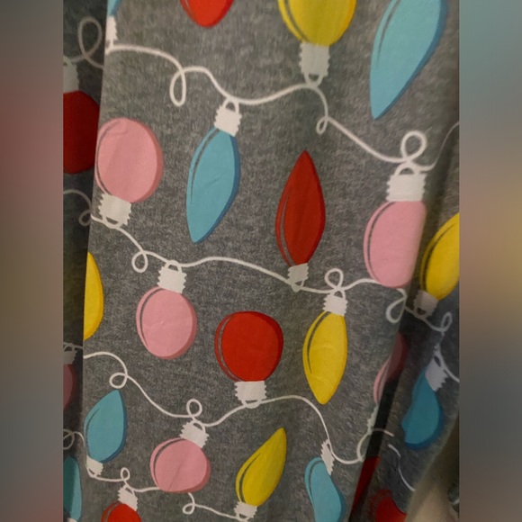 Lighten Up pajamas, Secret Treasures. Large top and XL bottom (jogger style) NWT - Picture 7 of 9